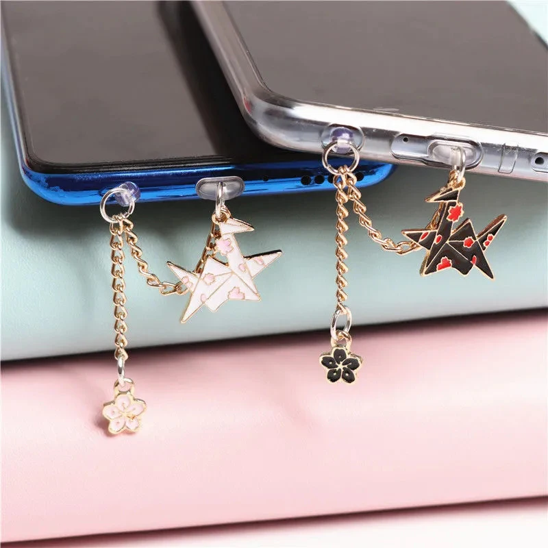 

Cute Dust Plug Charm Kawaii Charge Port Plug For iPhone Thousand Paper Cranes 3.5MM Jack Anti Dust Cap Type C Phone Stopper