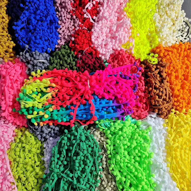 

Wholesale 20yard/Lot Lace Trim Fabric Sewing Accessorie Pompom Trim Pom Pom Decoration Tassel Ball Fringe Ribbon DIY Material