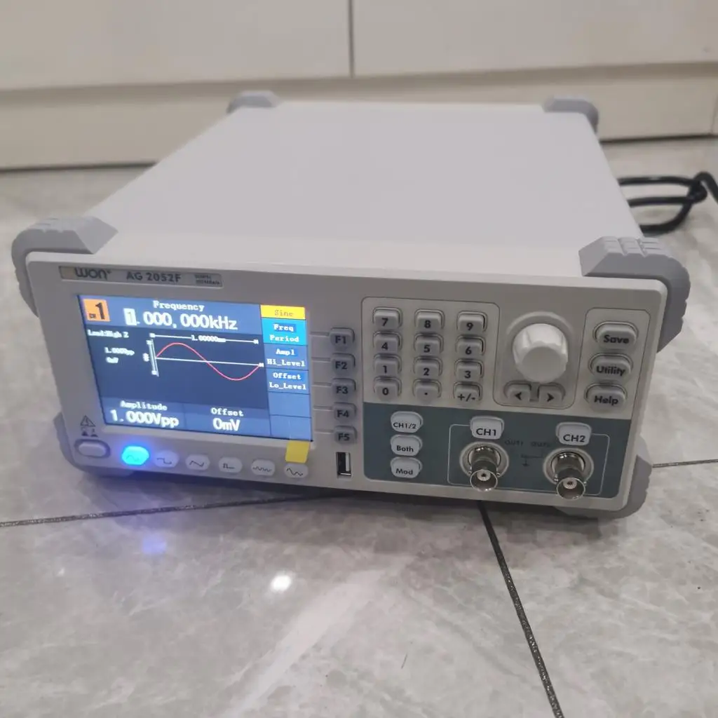 

OWON AG2052F 50MHz Function generator 250MS/s sample 14 bits AM FM PM FSK PW