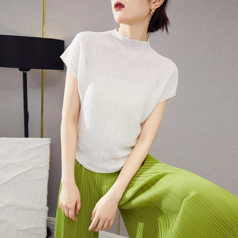 

Summer T-Shirts For Women 45-75kg 2022 New Half Turtleneck Short Sleeved Solid Color Elastic Loose Miyake Pleated Tops Female