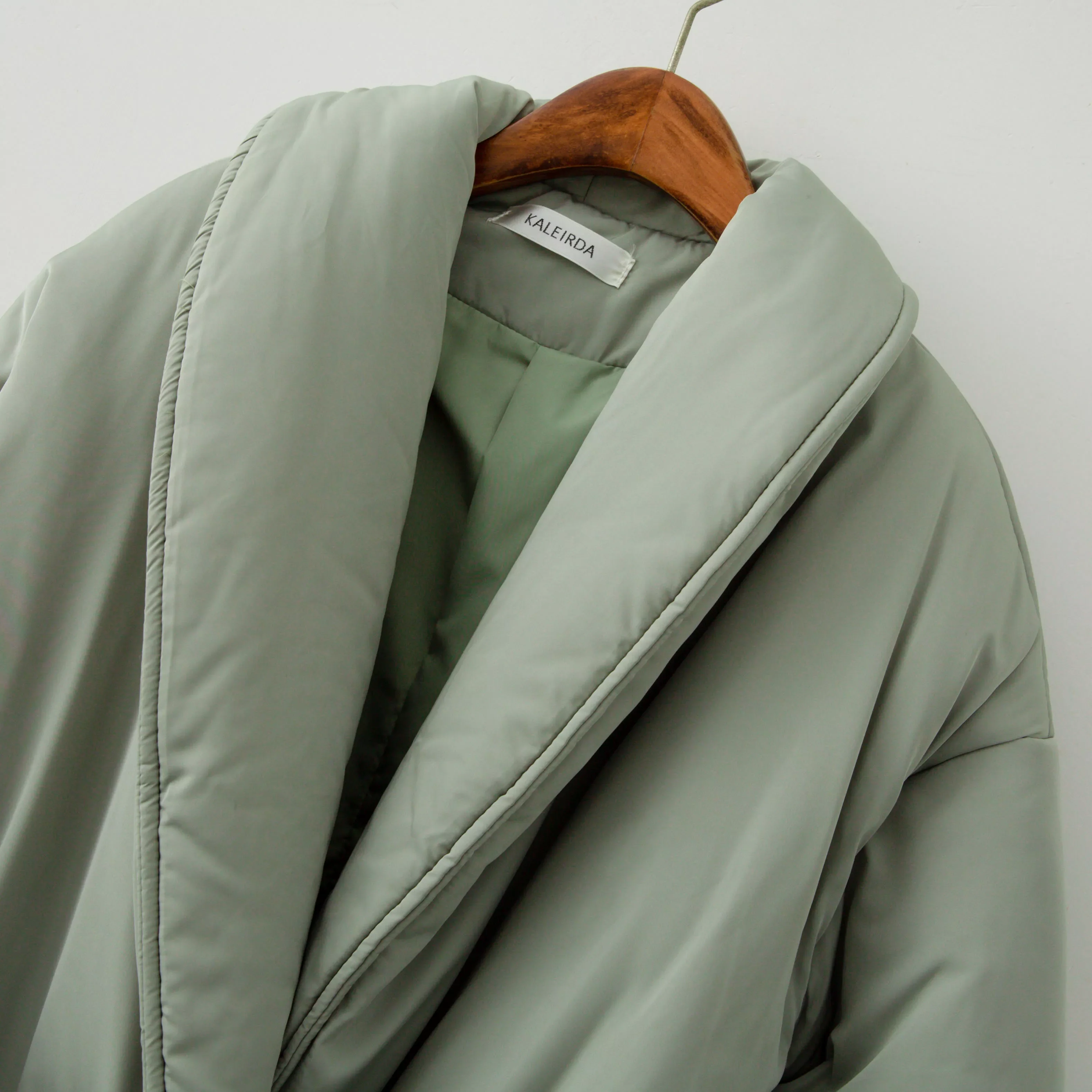 2022 Women Winter Jacket coat Stylish Thick Warm fluff Parka Female  water proof outerware coat New Hot enlarge