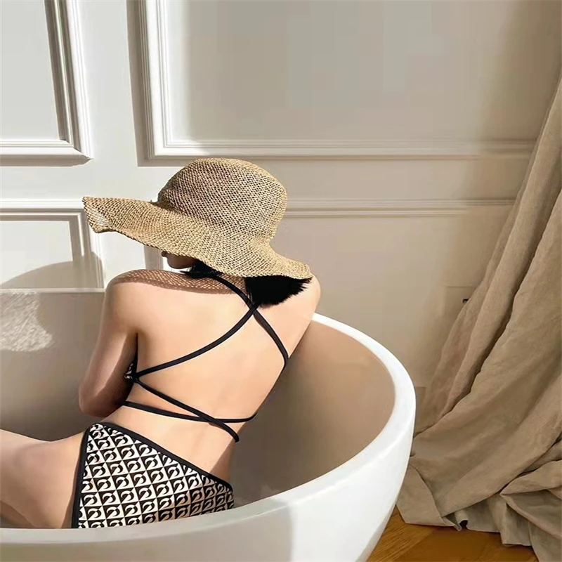 Новинка 2024 трикини сексуальные летние пляжные бикини клетчатый купальник с