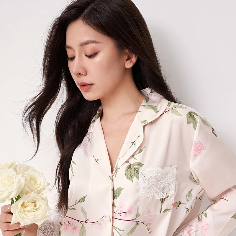 Пижама для женщин Новинка осени Современный Шелковый цветочный кружевной