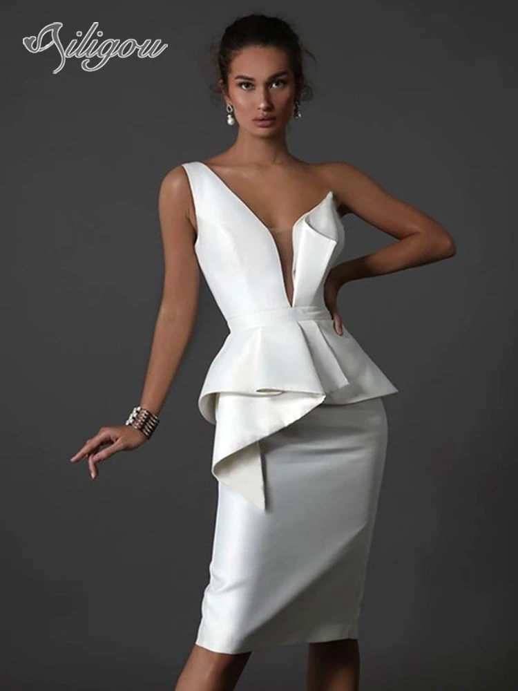 

Ailigou 2022 New Summer Women One Shoulder Tight Bandage Dress Sexy V Neck White Ruffle Cutout Club Celebrity Runway Party Dress