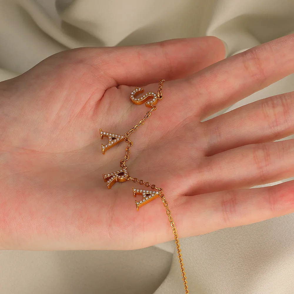 Ожерелье с буквами и искусственным жемчугом на заказ для женщин цепочка из