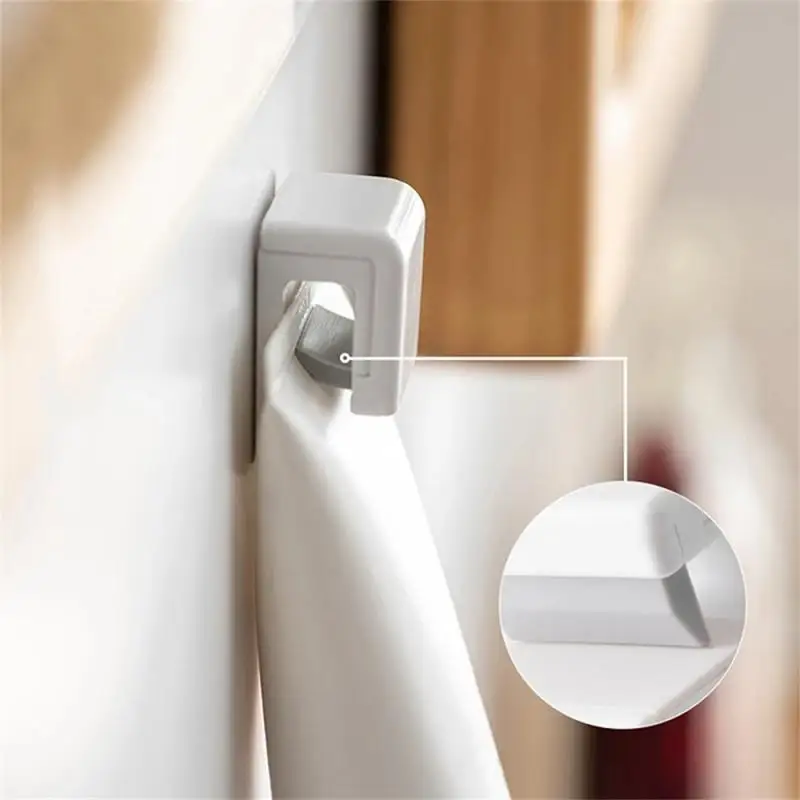 

Non-marking Cleanser Clip Hanger Plastic Toothpaste Cleanser Rack Multifunctional Toothpaste Storage Rack Bathroom Hanging Clip