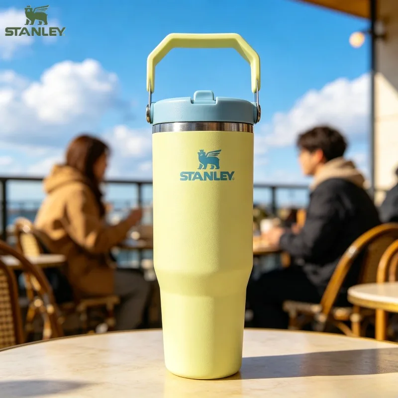 Фото Термос Stanley IceFlow Series 30oz Pomelo Yellow с откидной крышкой и соломинкой, из нержавеющей стали, с защитой от проливания, для велосипедных прогулок №5