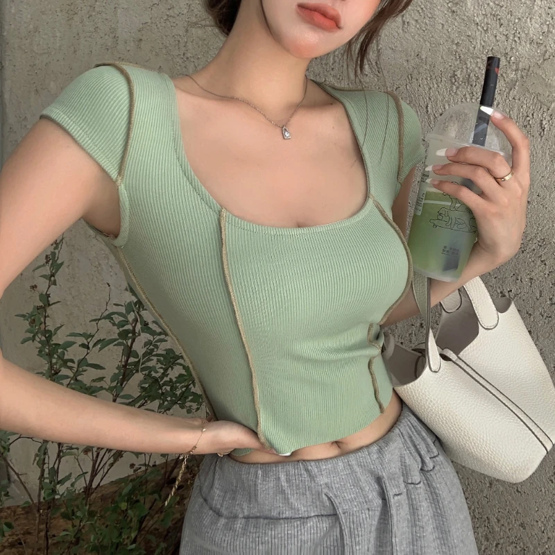 

Женская зеленая футболка Y2K, облегающий дизайн, нишевая рубашка с коротким рукавом, летние шикарные короткие приталенные топы с квадратным ...