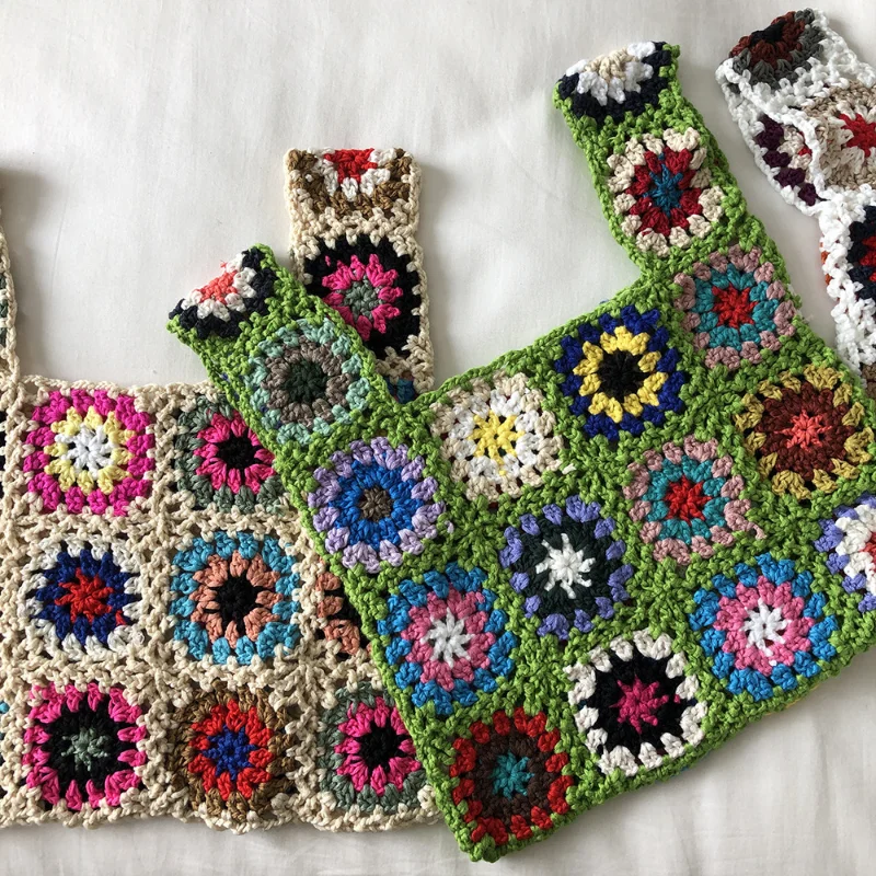 

Women Bag Fashion Hand-woven Knitting Flower Crochet Womens's Handbag Summer Bohemian Beach Bag Soft Small Woven Tote Bag