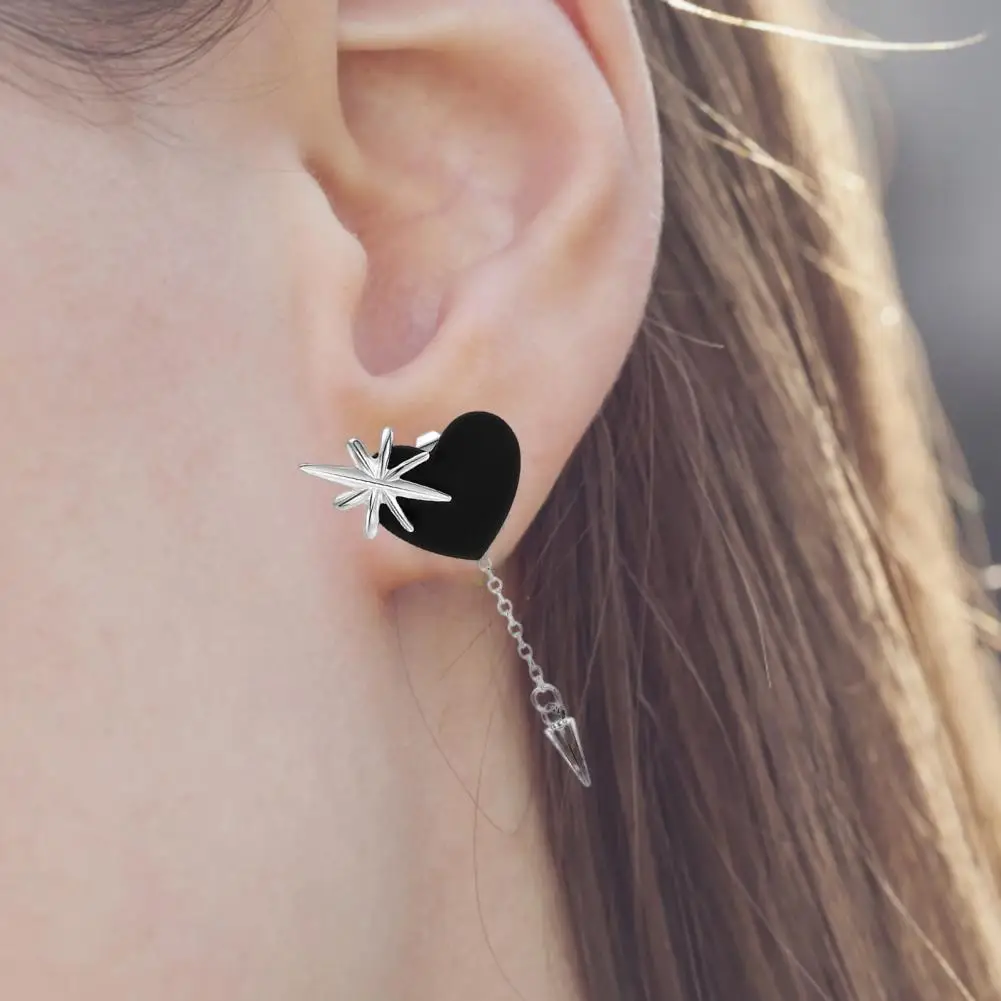 

Attractive Bright Luster Anti-fade Cool Girl Love Heart Shape Ear Studs Jewelry Gift Charm Earrings Dangle Earrings 1 Pair