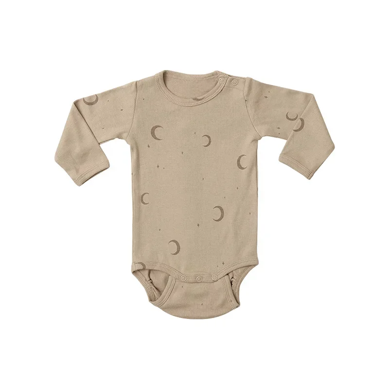 Рисунок 3 - Комбинезоны для маленьких девочек и мальчиков