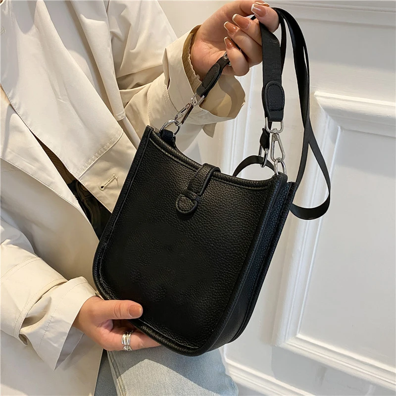 

Celebrity Women Bags Small Mini Crossbody Bags Girls 2021 France High quality Leather Shoulder Bag Brand Designer Handbag Black