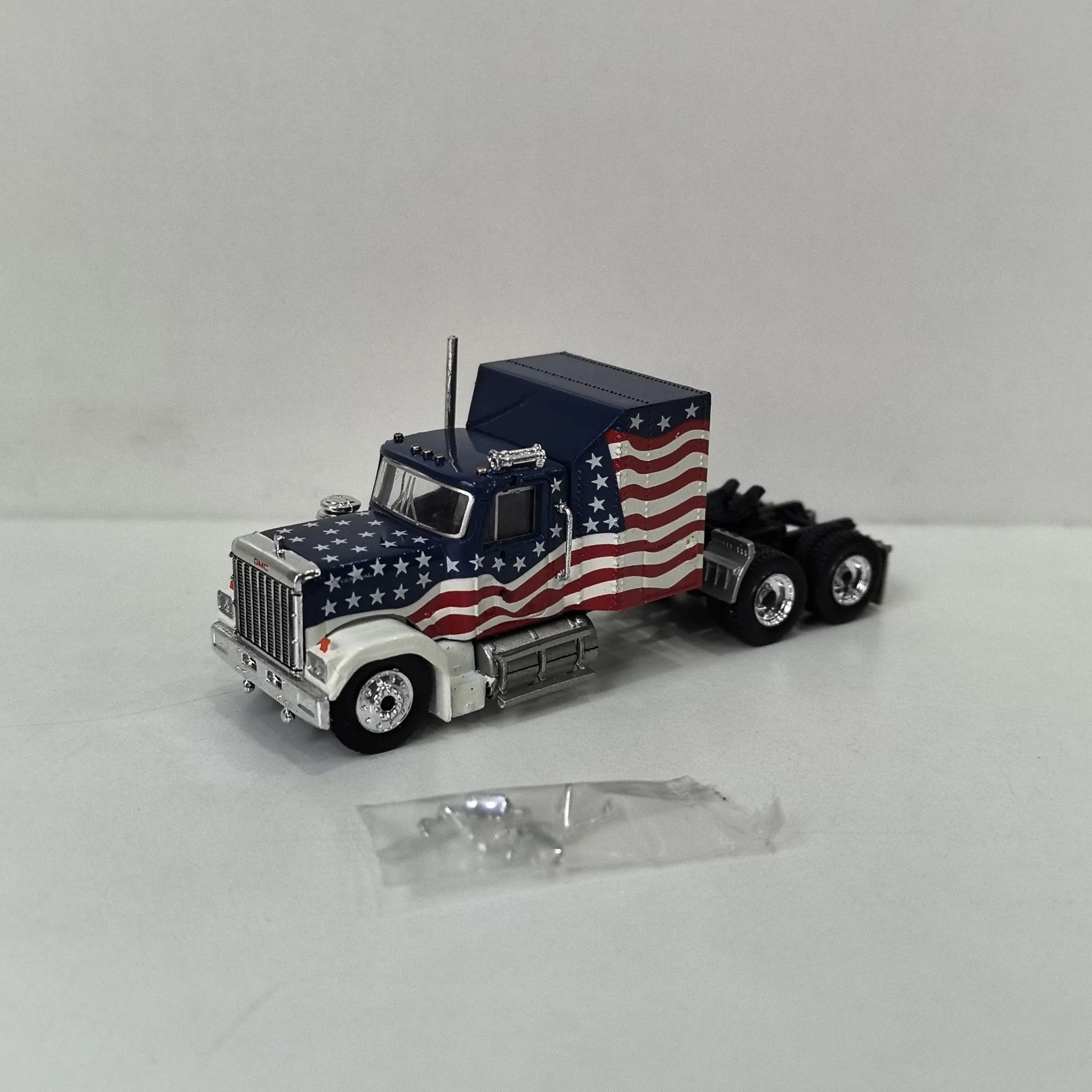 Фото BREKINA Масштаб 1/87 HO GMC General Trailer Truck 24 Пластиковая модель автомобиля №3