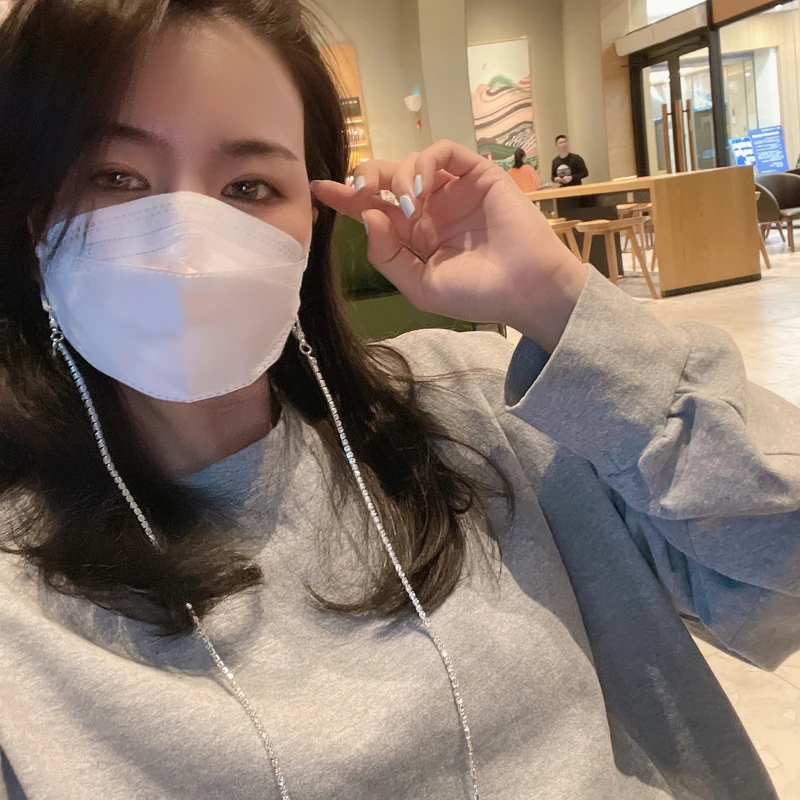 

Korean Style Street Shot Flash Diamond Chain Necklace Connected To Fashion Hip-hop Mask Chain Anti Loss Glasses Chain Jewelry