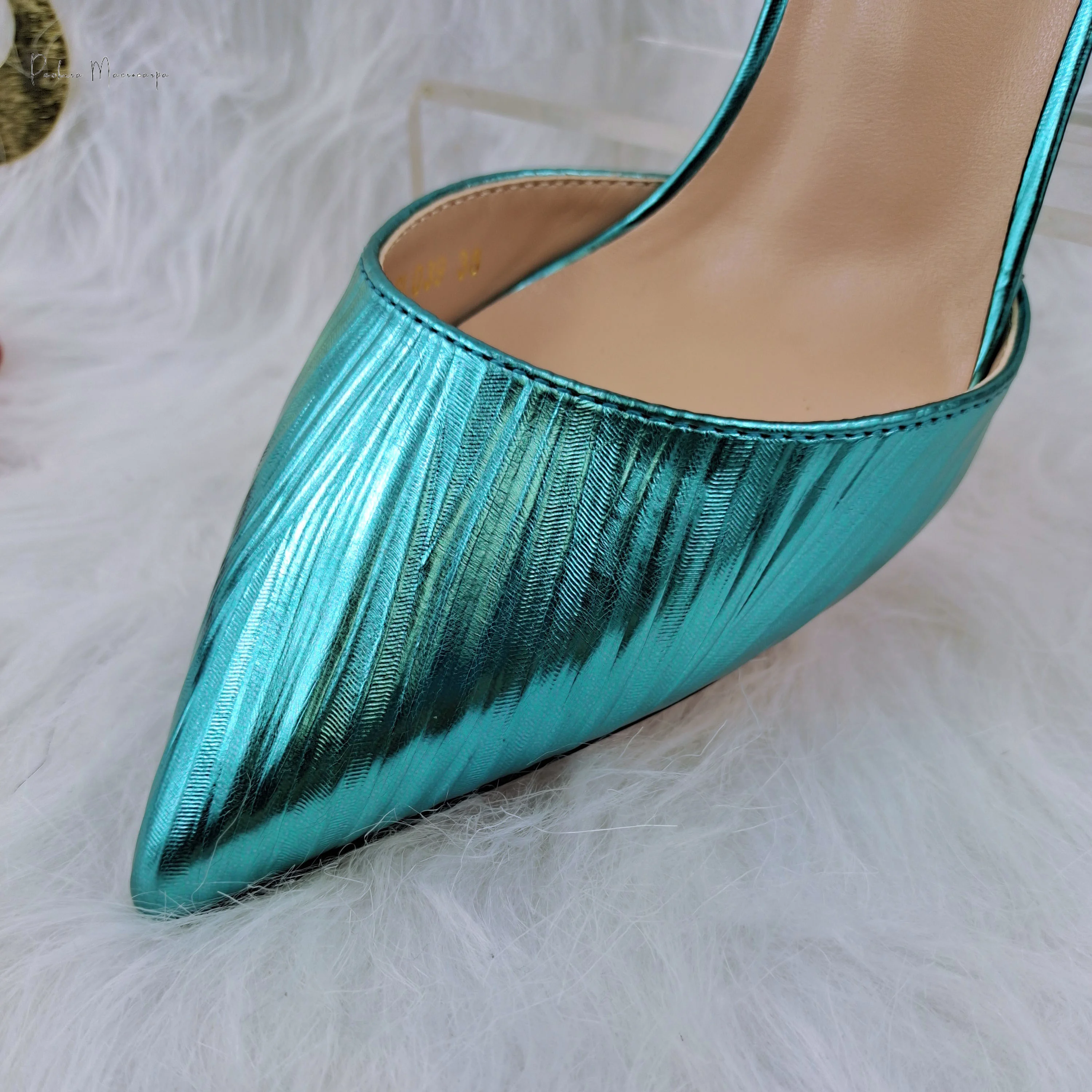 Новое поступление 2022 Современная стильная женская обувь на тонком каблуке