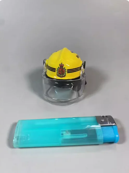 Модель шлема пожарника Гонконга 1/6