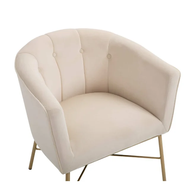 Комфортные кресла с бархатной обивкой и ножками золотым покрытием