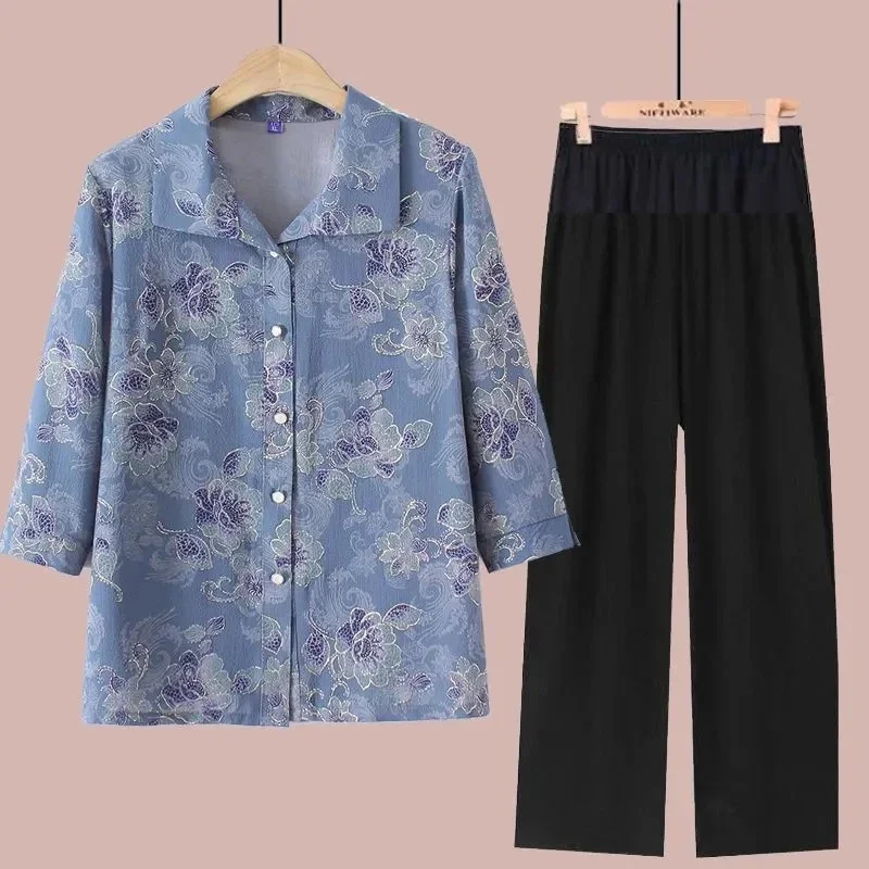 Костюм женский из рубашки и блузки с рукавом семь точек