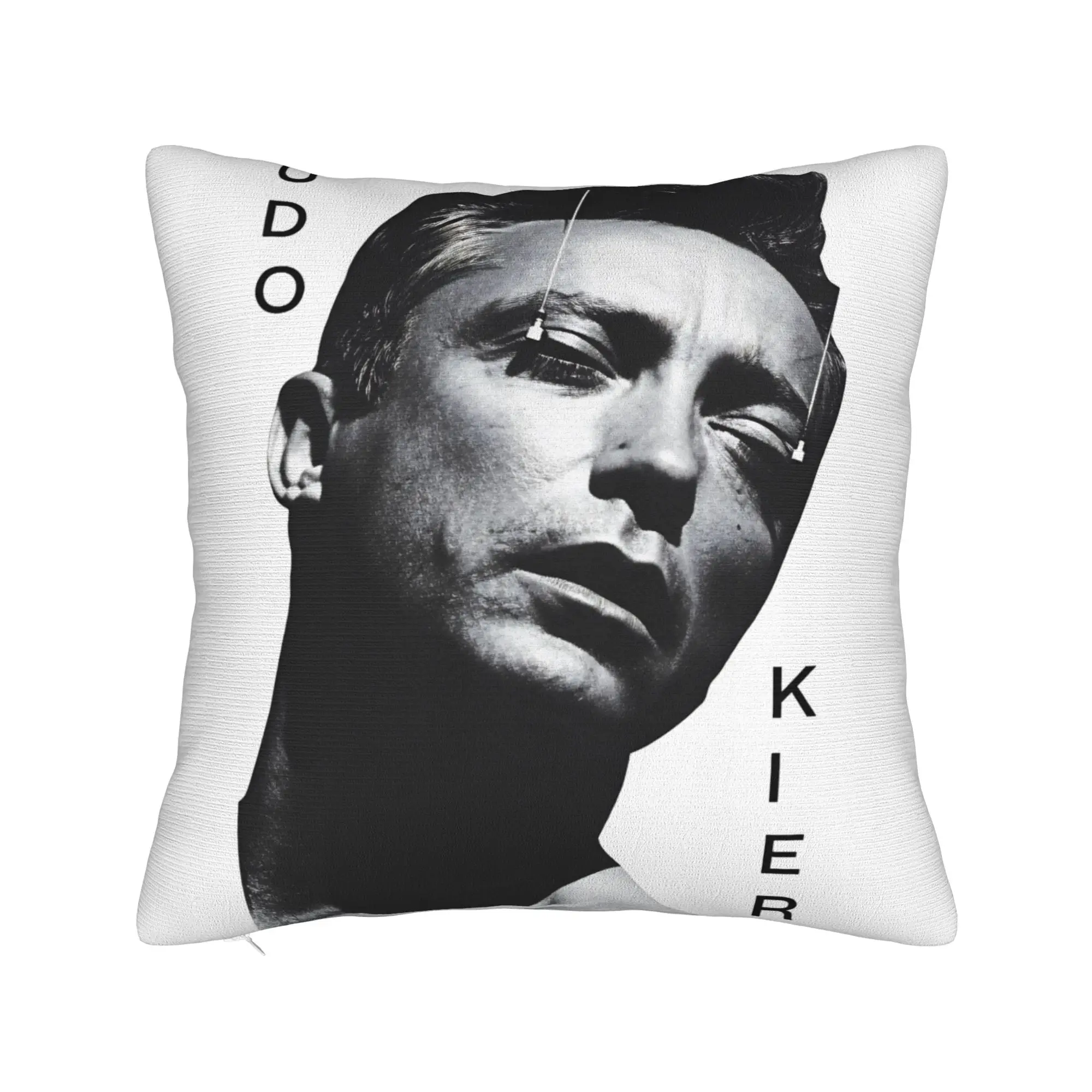 Фото Наволочка Rip Udo Kier с актером, полиэстеровая наволочка, подарок, Юрий фильм ужасов, наволочка, чехол на молнии для стула 40X40 см №1