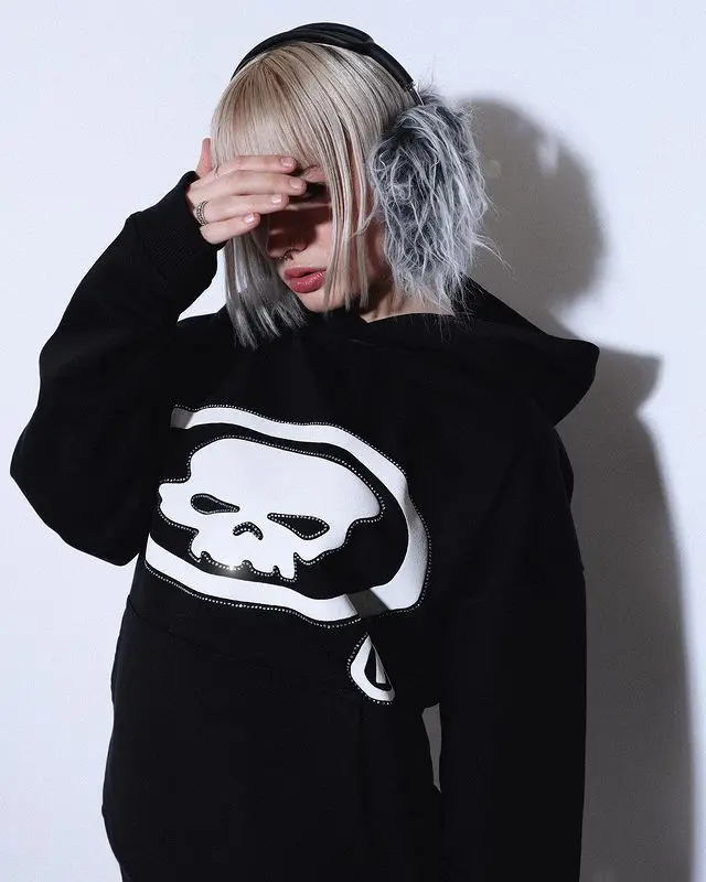 

wintertime Y2k Hoodie Harajuku Hip Hop Oversized Hooded Men skull Women New Fashion Casual Loose Versatile High Street Style Top