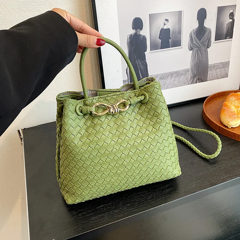 

Роскошные Дизайнерские плетеные сумки для женщин, Осенние сумки через плечо, новинка 2023, женские сумки, вместительные сумки-мессенджеры