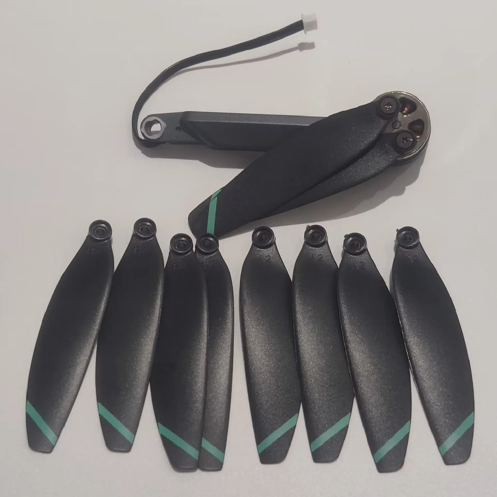 Arm Задний рычаг B2 L200 Двигатели двигателя аксессуары бесщеточный двигатель