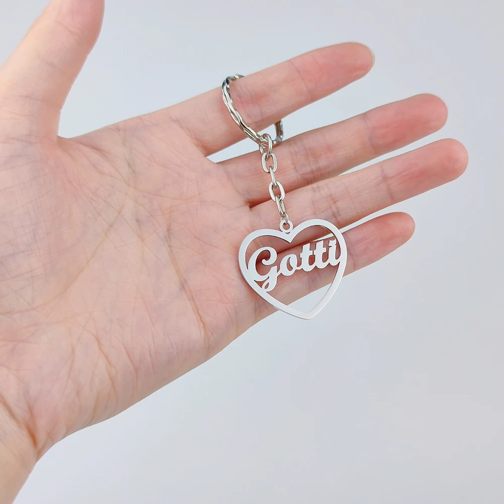 

Custom Name Women Keychain Personalized Hollow Out Heart-shaped Charm Stainless Steel Keychain Men Accessories Gift Llavero Papa