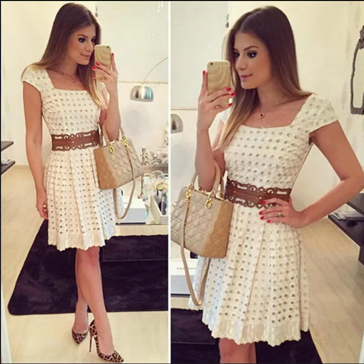 

The New Hollowed-out Waist Is Thin and Sweet Temperament Dress