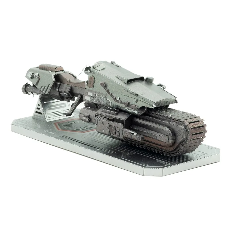 Cyberman doctor who 3d model. Планета из металла. Академия и земля айзек азимов. Стальная земля. Gundam конструктор.