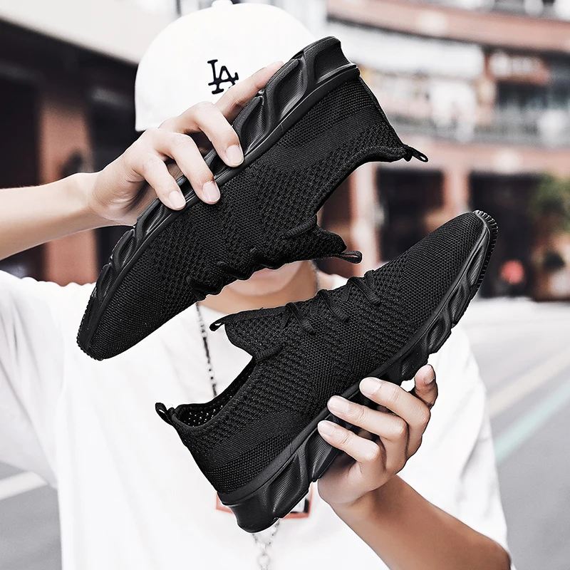 Men Soft Sole Sneakers Lightweight Mesh Breathable Running Couple Shoes Male Jogging Sneaker Women Athletic Walking Shoes