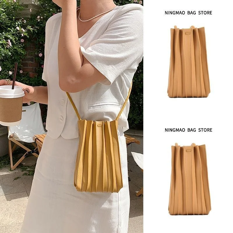 Wrinkle Accordion Mobile Phone Bag Mini Organ Bag Women's Bag Summer Versatile Messenger Bag Lady Outfit For Women Gril Cardcase