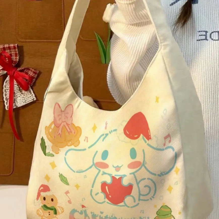 Фото Сумка-хобо из холщовой ткани Kawaii Sanrio Cinnamoroll в рождественском стиле — милая мультяшная сумка через плечо с праздничными принтами №1