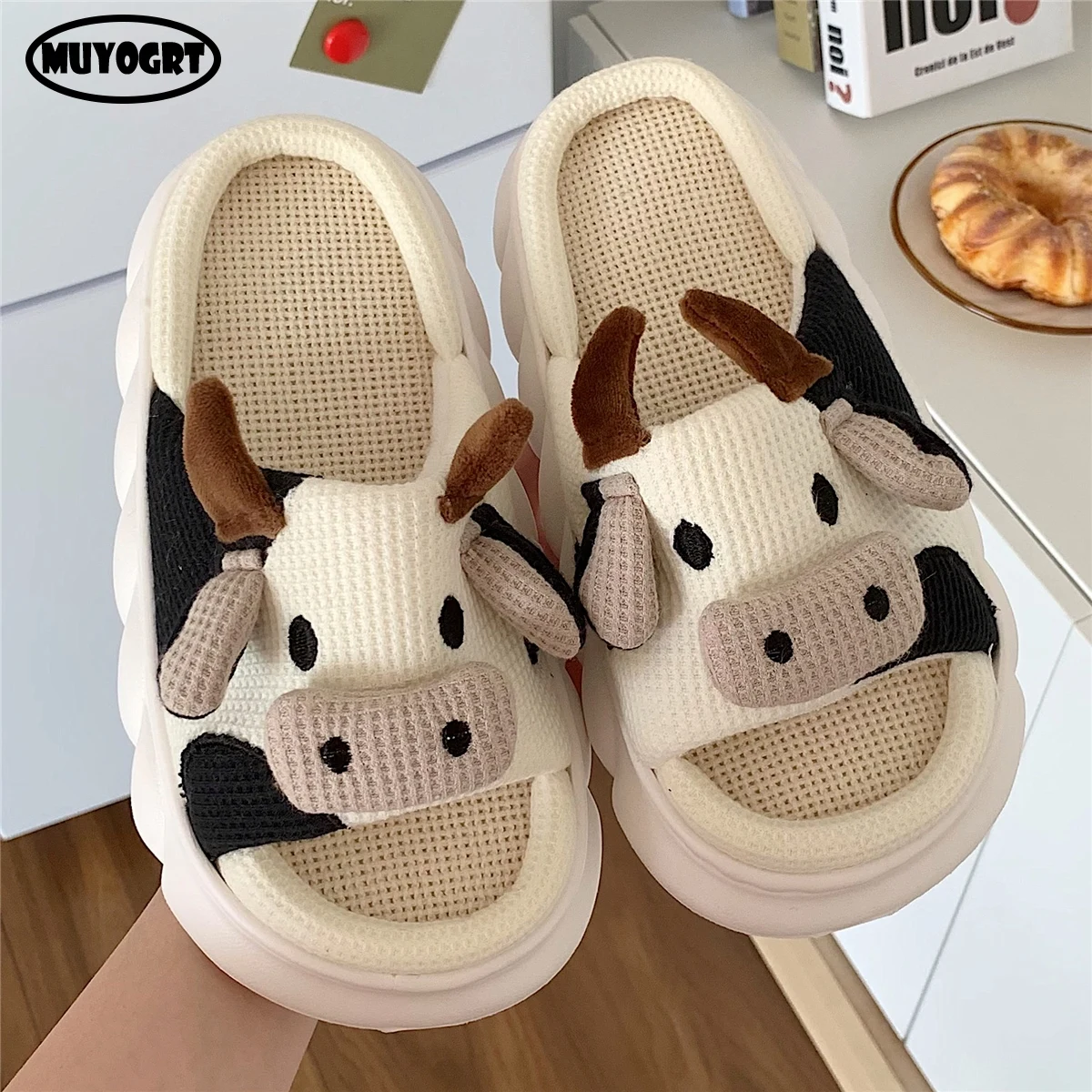 Cute Cow Slippers Female Home Indoor Linen Slippers For Couple Non-Slip Thick Bottom Outdoor Cloud Slippers Slides Sandals Women