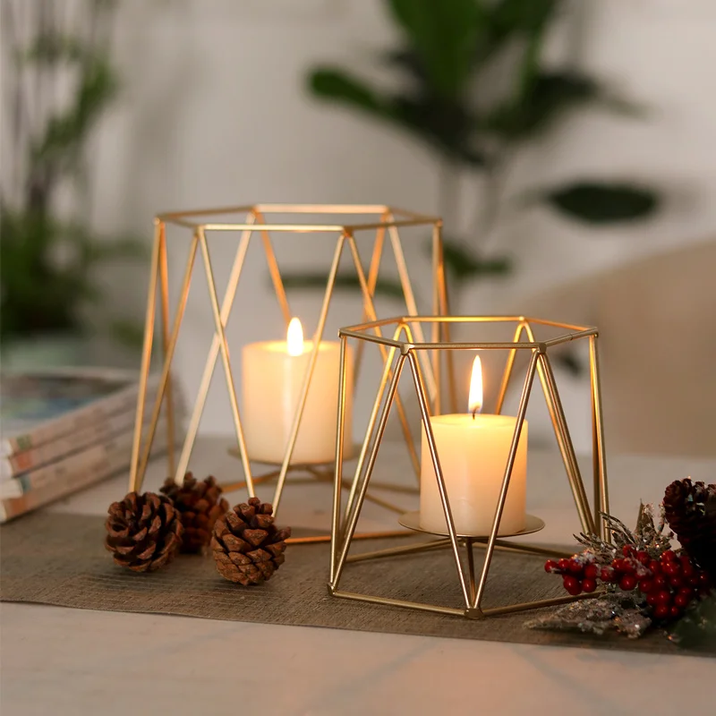 

Metal Geometry Nordic Romantic Candlelight Dinner Props Scene Layout Western Food Candlestick Candle Holder Home Decoration