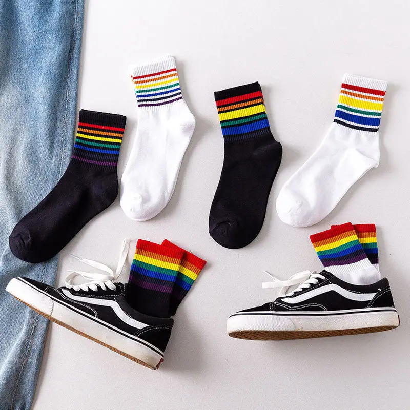 

Unisex Stripes Mid Men Socks Harajuku Colorful Funny Socks Men Cotton 1 Pair Kawaii Rainbow Color Couples Hip Hop Skateboard Sox