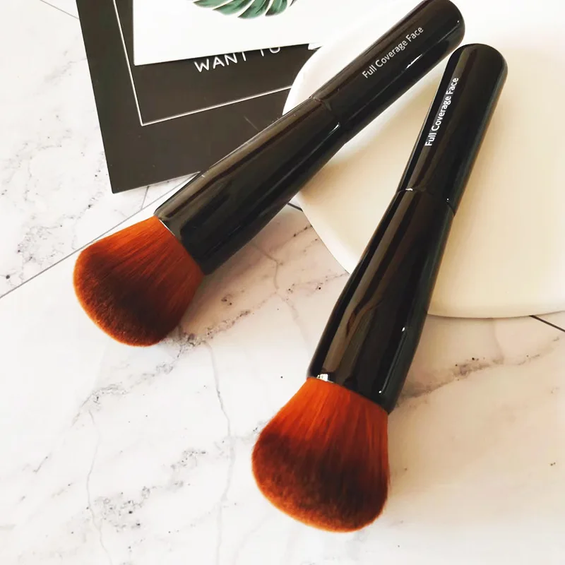 Портативная Черная бесследная кисть для основы под макияж