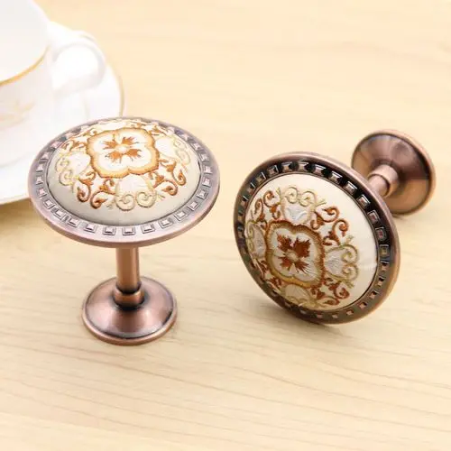 

Металлические крючки для штор 2 штуки