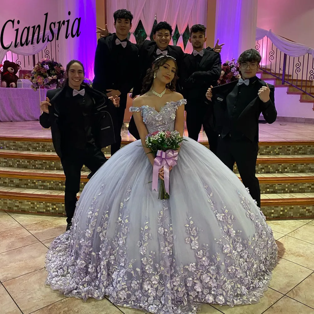

Lavender Sweetheart Ball Gown Quinceanera Dresses Sweet 16 Sexy Off-Shoulder Applique Lace Birthday Princess Party Gowns