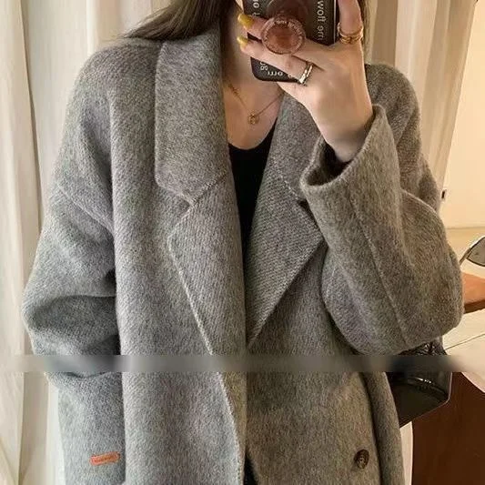 

French Lazy Style Warm Female Fresh Winter 2022 Classical Belt Retro Loose Women Woolen Coats Chic Casual Long Coat Long