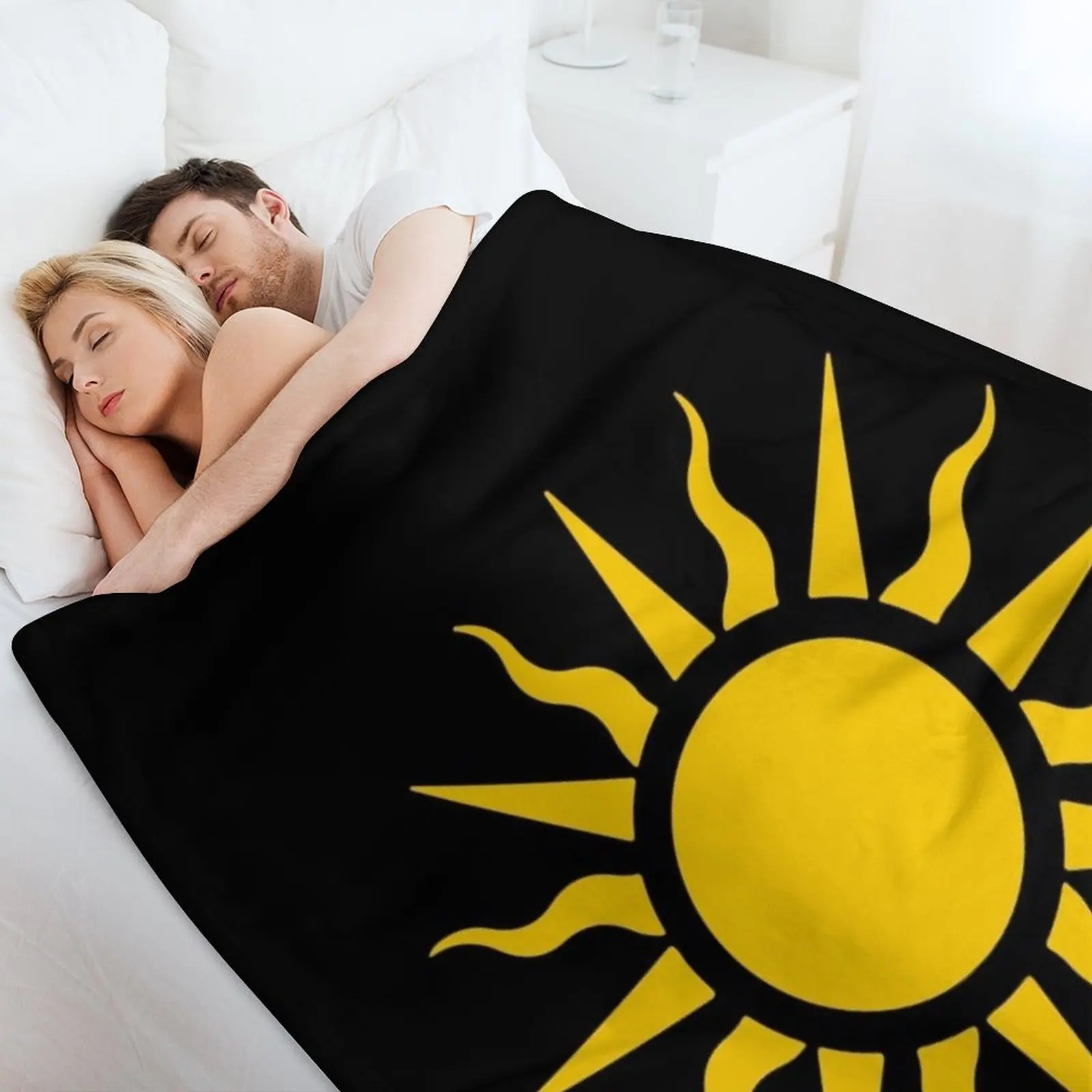 Одеяло The Great Sun of Nilfgaard (золотого цвета)