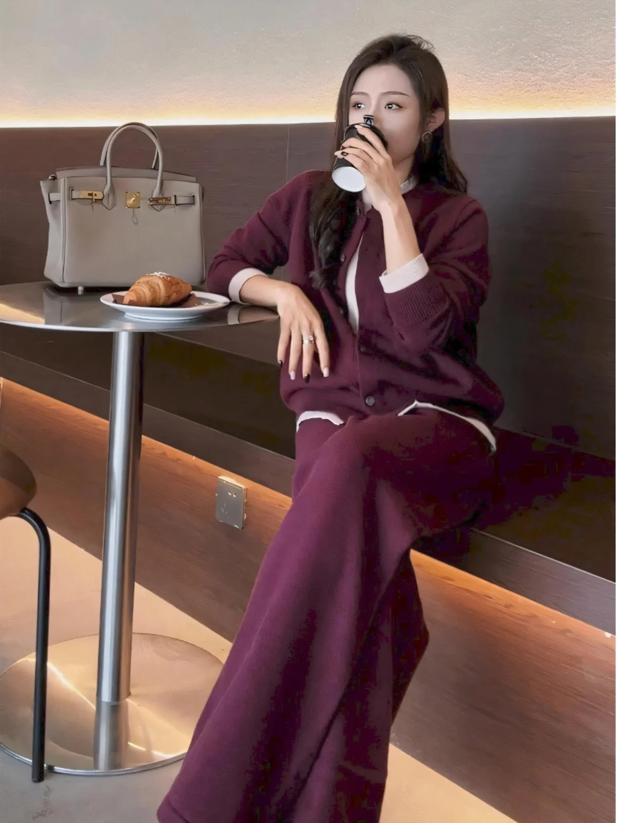 Модная женская одежда больших размеров осенне-зимний новый простой комплект Sle