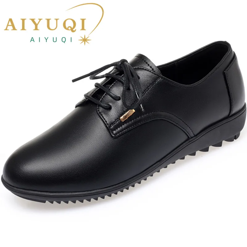 Купи AIYUQI Spring Shoes Ladies New Casual Large Size Lace-up Women Loafers Genuine Leather Mother Shoes Women за 2,465 рублей в магазине AliExpress