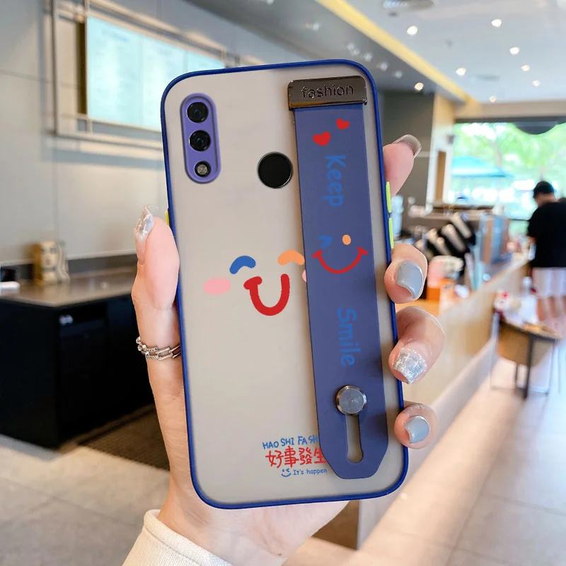 

Wrist Case for Huawei Nova 3i 4 5 Pro 5i 6 7 7i 8 SE P20 P40 Lite Honor Play5 Play 20 Pro Simple smile Phone Case Simple wind