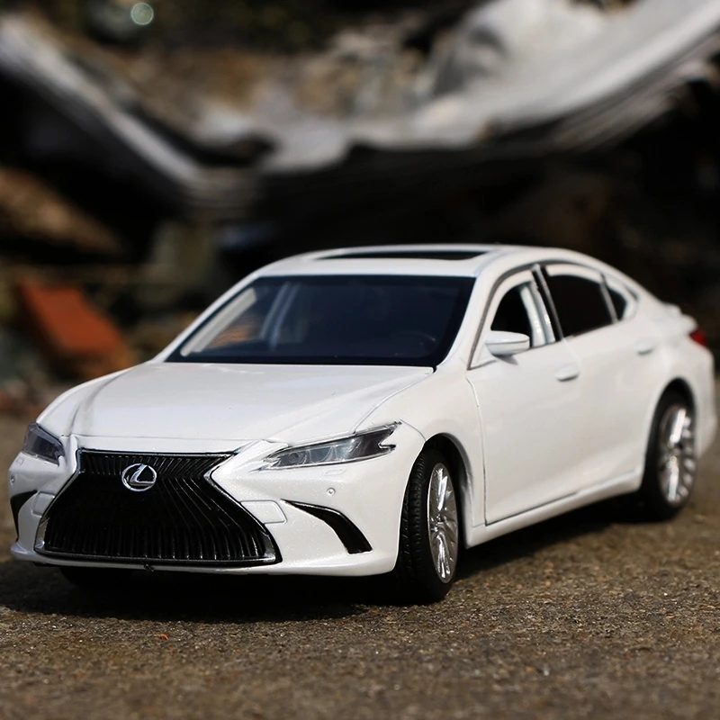 

1:32 LEXUS ES300H Alloy Car Model Diecast & Toy Vehicles Metal Toy Car Model Simulation Sound Light Collection ChildrenGift