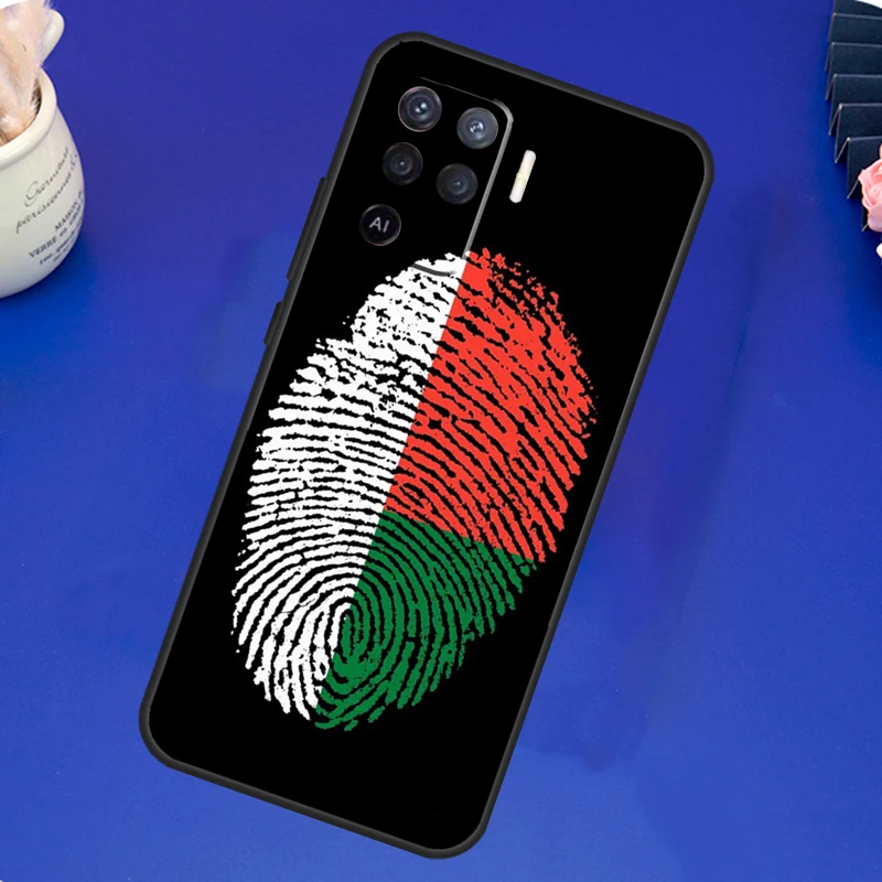 Madagascar Flag Case For OPPO A17 A57 A77 A78 A15 A16 A52 A72 A76 A96 A74 A94 A5 A9 A31 A93 A54S A53S A57S |
