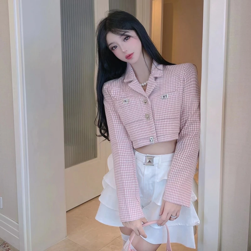 

2022Autumn Winter New Pink Houndstooth Small Fragrance Short Suit Jacket + High Waist Lotus Leaf Cake Short Skirt Two-Piece Suit