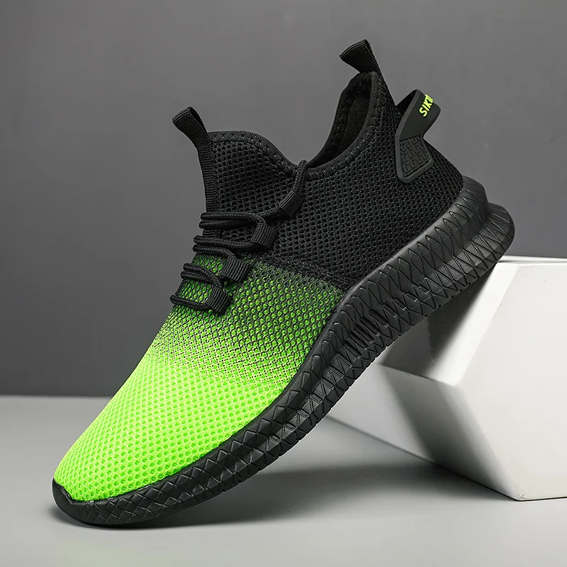 Summer New Men Shoes Fashion Running Shoes Lightweight Breathable Casual Shoes Gradient Color Trend Walking Jogging Shoes