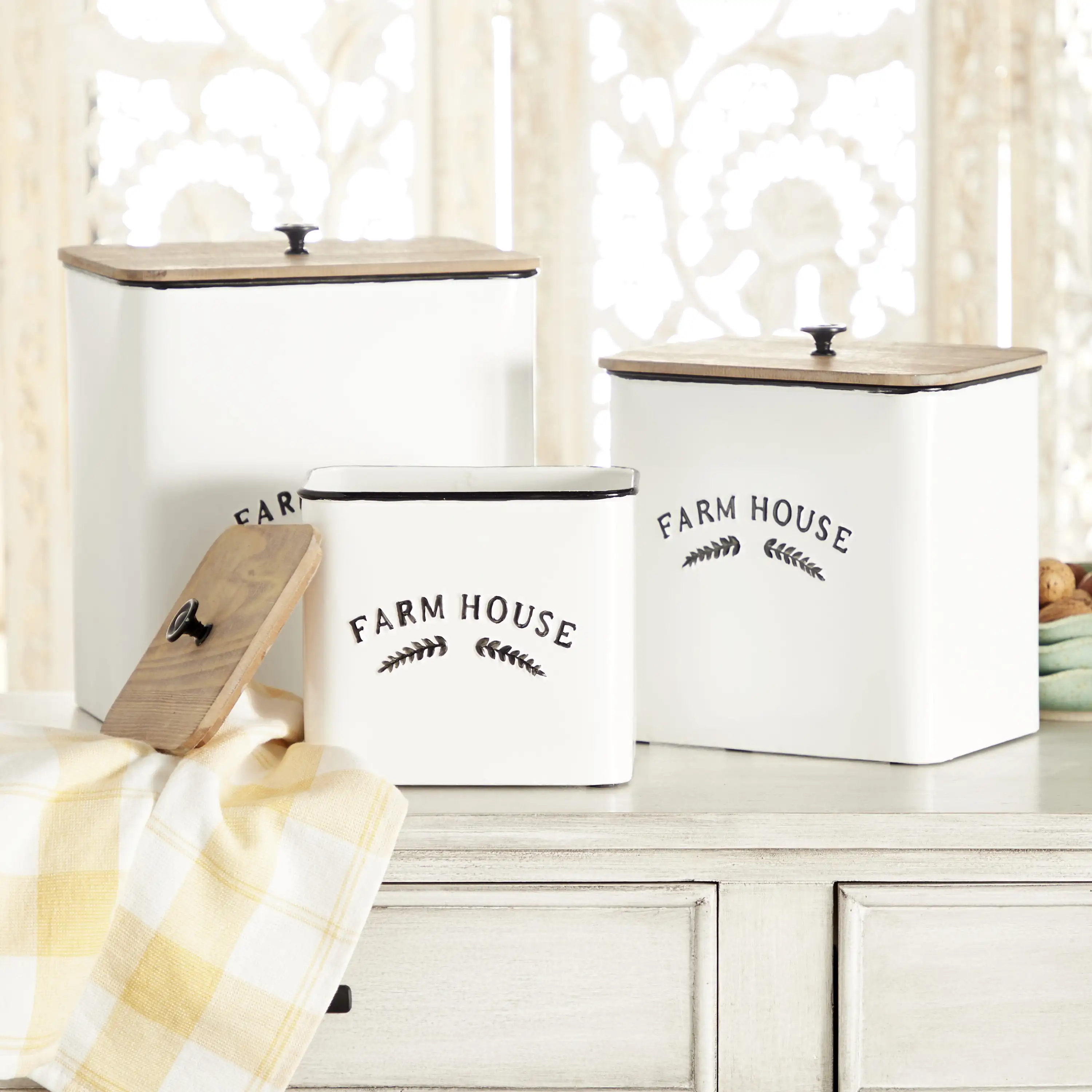 

Farmhouse White Metal Canisters with Natural Brown Lid, Set of 3 11" , 9", 7"H