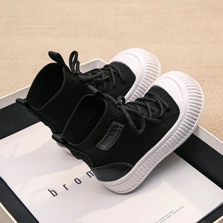 Зимние женские кожаные модные носки и ботинки со шнуровкой спереди