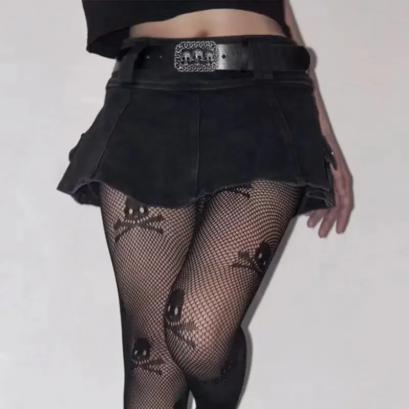 

Goth Harajuku Low Waist Mini Pant Skirt with Belt Women Sexy Black Sashes Denim Skirts Female Punk Grunge Clubwear Faldas Mujer